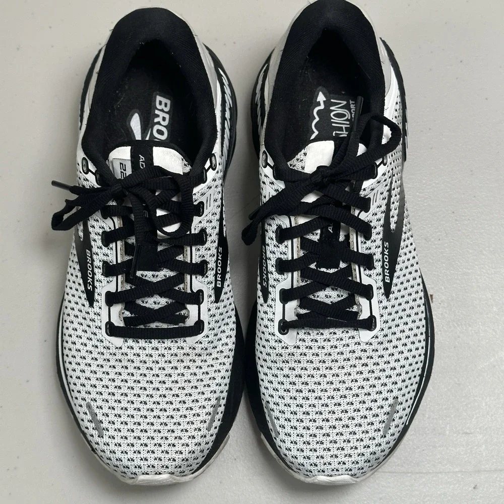 Brooks Adrenaline GTS 22 Womens Size 7.5 Running Shoes White Black 1203531B135 - Picture 13 of 16